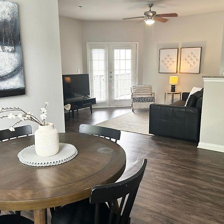 Hidden Gem At Med Center 2Br & 2Ba Apartment Хюстън Екстериор снимка
