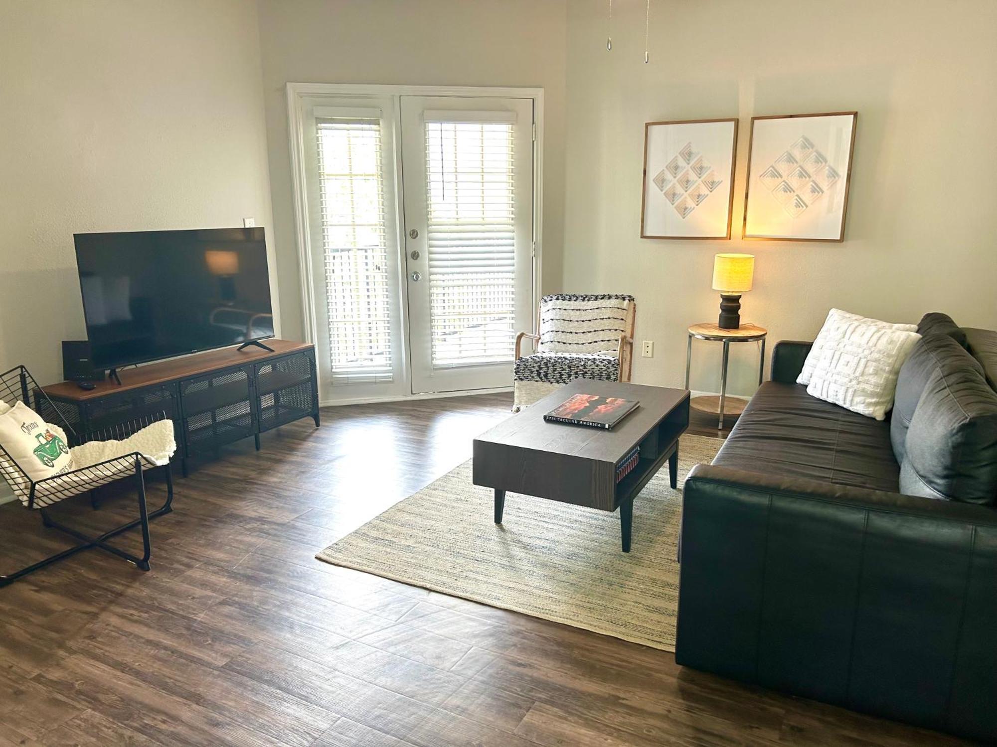 Hidden Gem At Med Center 2Br & 2Ba Apartment Хюстън Екстериор снимка
